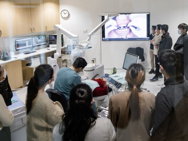 Treatment room with Frame TV and PC